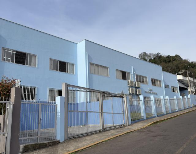 Reforma Escolas - Herval d' Oeste